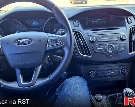Белый Форд Фокус, объемом двигателя 16 л и пробегом 154 тыс. км за 8900 $, фото 7 на Automoto.ua