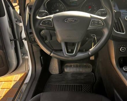 Белый Форд Фокус, объемом двигателя 1.6 л и пробегом 33 тыс. км за 10500 $, фото 22 на Automoto.ua