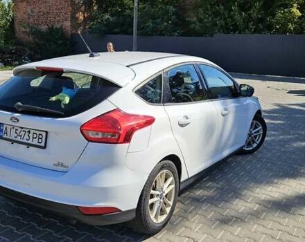 Белый Форд Фокус, объемом двигателя 2 л и пробегом 213 тыс. км за 8999 $, фото 4 на Automoto.ua