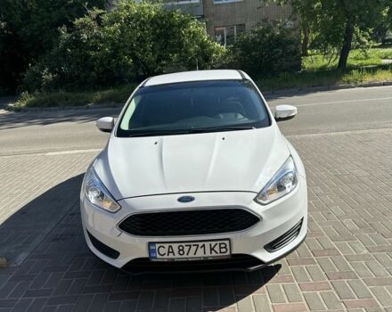 Білий Форд Фокус, об'ємом двигуна 2 л та пробігом 233 тис. км за 6000 $, фото 5 на Automoto.ua
