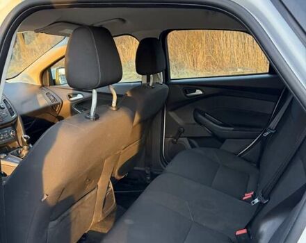 Белый Форд Фокус, объемом двигателя 1 л и пробегом 150 тыс. км за 7500 $, фото 7 на Automoto.ua