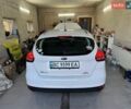 Білий Форд Фокус, об'ємом двигуна 2.01 л та пробігом 139 тис. км за 8100 $, фото 2 на Automoto.ua