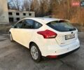 Белый Форд Фокус, объемом двигателя 1 л и пробегом 150 тыс. км за 5900 $, фото 1 на Automoto.ua