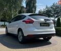 Белый Форд Фокус, объемом двигателя 2 л и пробегом 230 тыс. км за 7500 $, фото 4 на Automoto.ua