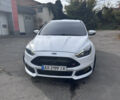 Білий Форд Фокус, об'ємом двигуна 2 л та пробігом 74 тис. км за 12000 $, фото 9 на Automoto.ua