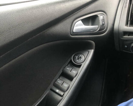 Белый Форд Фокус, объемом двигателя 2 л и пробегом 297 тыс. км за 7500 $, фото 8 на Automoto.ua