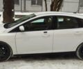 Білий Форд Фокус, об'ємом двигуна 2 л та пробігом 162 тис. км за 8999 $, фото 1 на Automoto.ua