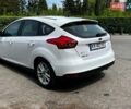 Белый Форд Фокус, объемом двигателя 2 л и пробегом 150 тыс. км за 7300 $, фото 3 на Automoto.ua