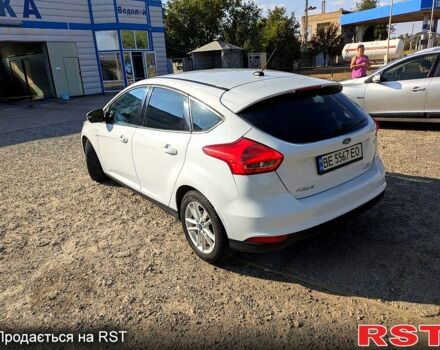 Белый Форд Фокус, объемом двигателя 2 л и пробегом 72 тыс. км за 9500 $, фото 4 на Automoto.ua