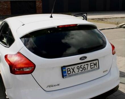 Белый Форд Фокус, объемом двигателя 1 л и пробегом 115 тыс. км за 9000 $, фото 16 на Automoto.ua