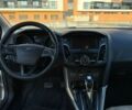 Белый Форд Фокус, объемом двигателя 2 л и пробегом 228 тыс. км за 8200 $, фото 14 на Automoto.ua