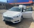 Білий Форд Фокус, об'ємом двигуна 2 л та пробігом 76 тис. км за 10000 $, фото 3 на Automoto.ua