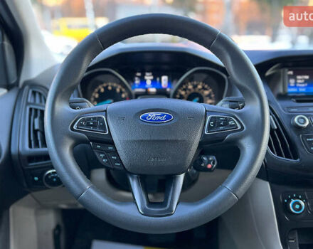 Білий Форд Фокус, об'ємом двигуна 2 л та пробігом 224 тис. км за 9200 $, фото 10 на Automoto.ua