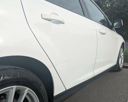 Білий Форд Фокус, об'ємом двигуна 1 л та пробігом 53 тис. км за 10500 $, фото 4 на Automoto.ua