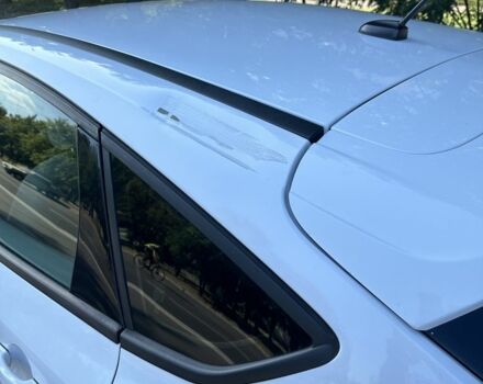 Білий Форд Фокус, об'ємом двигуна 2 л та пробігом 233 тис. км за 6000 $, фото 10 на Automoto.ua