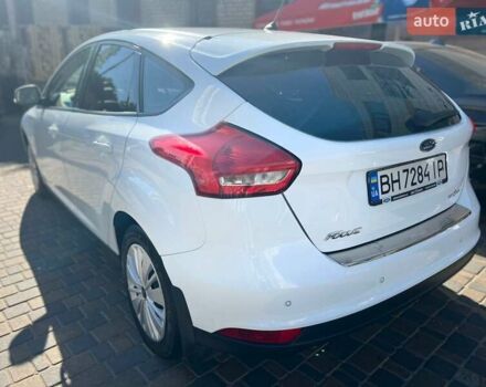 Белый Форд Фокус, объемом двигателя 1.6 л и пробегом 33 тыс. км за 10500 $, фото 4 на Automoto.ua