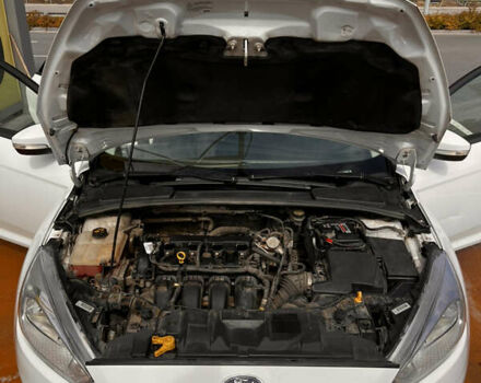 Белый Форд Фокус, объемом двигателя 2 л и пробегом 171 тыс. км за 7789 $, фото 26 на Automoto.ua