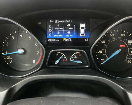 Белый Форд Фокус, объемом двигателя 2 л и пробегом 297 тыс. км за 7500 $, фото 1 на Automoto.ua