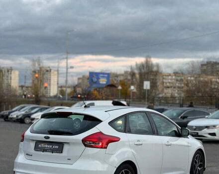 Форд Фокус 2016 в Киеве на Automoto.ua Белый Форд Фокус, объемом двигателя 2 л и пробегом 165 тыс. км за 6750 $, фото 5 на Automoto.ua