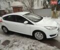 Белый Форд Фокус, объемом двигателя 1 л и пробегом 132 тыс. км за 4900 $, фото 1 на Automoto.ua