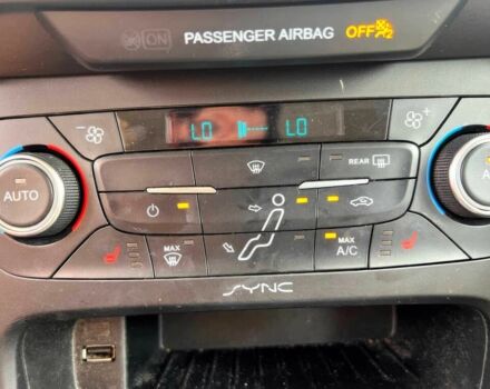 Белый Форд Фокус, объемом двигателя 0 л и пробегом 73 тыс. км за 5900 $, фото 9 на Automoto.ua