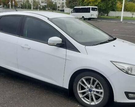 Белый Форд Фокус, объемом двигателя 1 л и пробегом 100 тыс. км за 8500 $, фото 5 на Automoto.ua