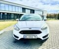 Білий Форд Фокус, об'ємом двигуна 2 л та пробігом 220 тис. км за 8000 $, фото 3 на Automoto.ua