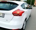 Білий Форд Фокус, об'ємом двигуна 2 л та пробігом 161 тис. км за 7469 $, фото 20 на Automoto.ua