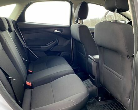 Білий Форд Фокус, об'ємом двигуна 1 л та пробігом 17700 тис. км за 7190 $, фото 11 на Automoto.ua