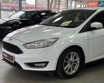 Білий Форд Фокус, об'ємом двигуна 1 л та пробігом 93 тис. км за 8490 $, фото 3 на Automoto.ua