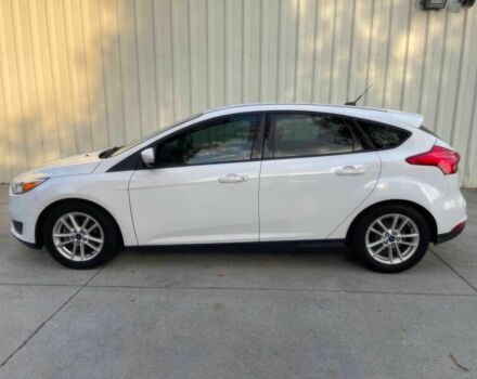 Белый Форд Фокус, объемом двигателя 2 л и пробегом 76 тыс. км за 1750 $, фото 3 на Automoto.ua