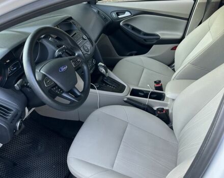 Білий Форд Фокус, об'ємом двигуна 2 л та пробігом 233 тис. км за 6000 $, фото 7 на Automoto.ua