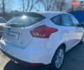Белый Форд Фокус, объемом двигателя 2 л и пробегом 99 тыс. км за 7500 $, фото 3 на Automoto.ua