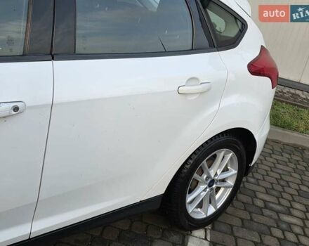 Белый Форд Фокус, объемом двигателя 2 л и пробегом 149 тыс. км за 7650 $, фото 25 на Automoto.ua
