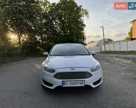 Білий Форд Фокус, об'ємом двигуна 2 л та пробігом 99 тис. км за 9400 $, фото 4 на Automoto.ua