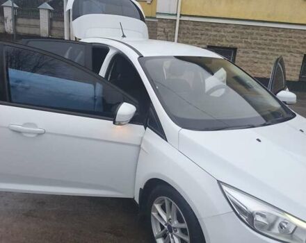Белый Форд Фокус, объемом двигателя 1.5 л и пробегом 216 тыс. км за 9500 $, фото 5 на Automoto.ua
