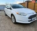 Белый Форд Фокус, объемом двигателя 0 л и пробегом 147 тыс. км за 8000 $, фото 1 на Automoto.ua