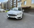 Білий Форд Фокус, об'ємом двигуна 2 л та пробігом 195 тис. км за 7323 $, фото 1 на Automoto.ua