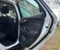 Белый Форд Фокус, объемом двигателя 1.5 л и пробегом 154 тыс. км за 9750 $, фото 15 на Automoto.ua