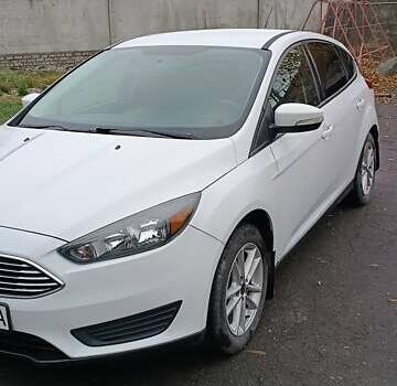 Білий Форд Фокус, об'ємом двигуна 2 л та пробігом 189 тис. км за 8600 $, фото 1 на Automoto.ua