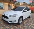 Белый Форд Фокус, объемом двигателя 1 л и пробегом 200 тыс. км за 6500 $, фото 1 на Automoto.ua
