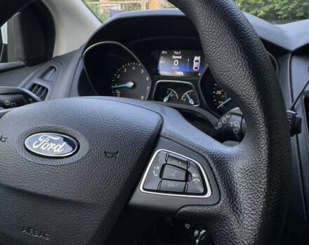 Білий Форд Фокус, об'ємом двигуна 2 л та пробігом 99 тис. км за 9400 $, фото 53 на Automoto.ua
