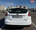 Белый Форд Фокус, объемом двигателя 1.5 л и пробегом 74 тыс. км за 12000 $, фото 3 на Automoto.ua