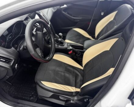 Белый Форд Фокус, объемом двигателя 1.5 л и пробегом 211 тыс. км за 9800 $, фото 5 на Automoto.ua