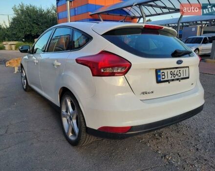 Белый Форд Фокус, объемом двигателя 2 л и пробегом 130 тыс. км за 8500 $, фото 3 на Automoto.ua