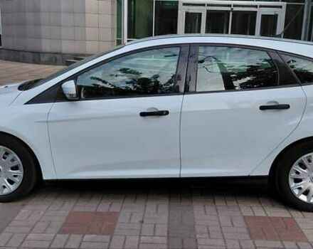 Белый Форд Фокус, объемом двигателя 1.5 л и пробегом 178 тыс. км за 7600 $, фото 4 на Automoto.ua