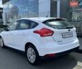 Белый Форд Фокус, объемом двигателя 1.6 л и пробегом 158 тыс. км за 8222 $, фото 7 на Automoto.ua
