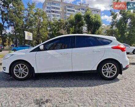 Білий Форд Фокус, об'ємом двигуна 1.5 л та пробігом 207 тис. км за 8600 $, фото 2 на Automoto.ua
