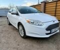 Белый Форд Фокус, объемом двигателя 0 л и пробегом 147 тыс. км за 8000 $, фото 2 на Automoto.ua