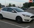 Белый Форд Фокус, объемом двигателя 2 л и пробегом 99 тыс. км за 10000 $, фото 1 на Automoto.ua